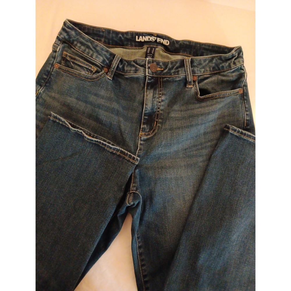 Lands' End Denim Jeans Women's Sz.‎ 14 Petite  Blue Straight Leg High-Rise
